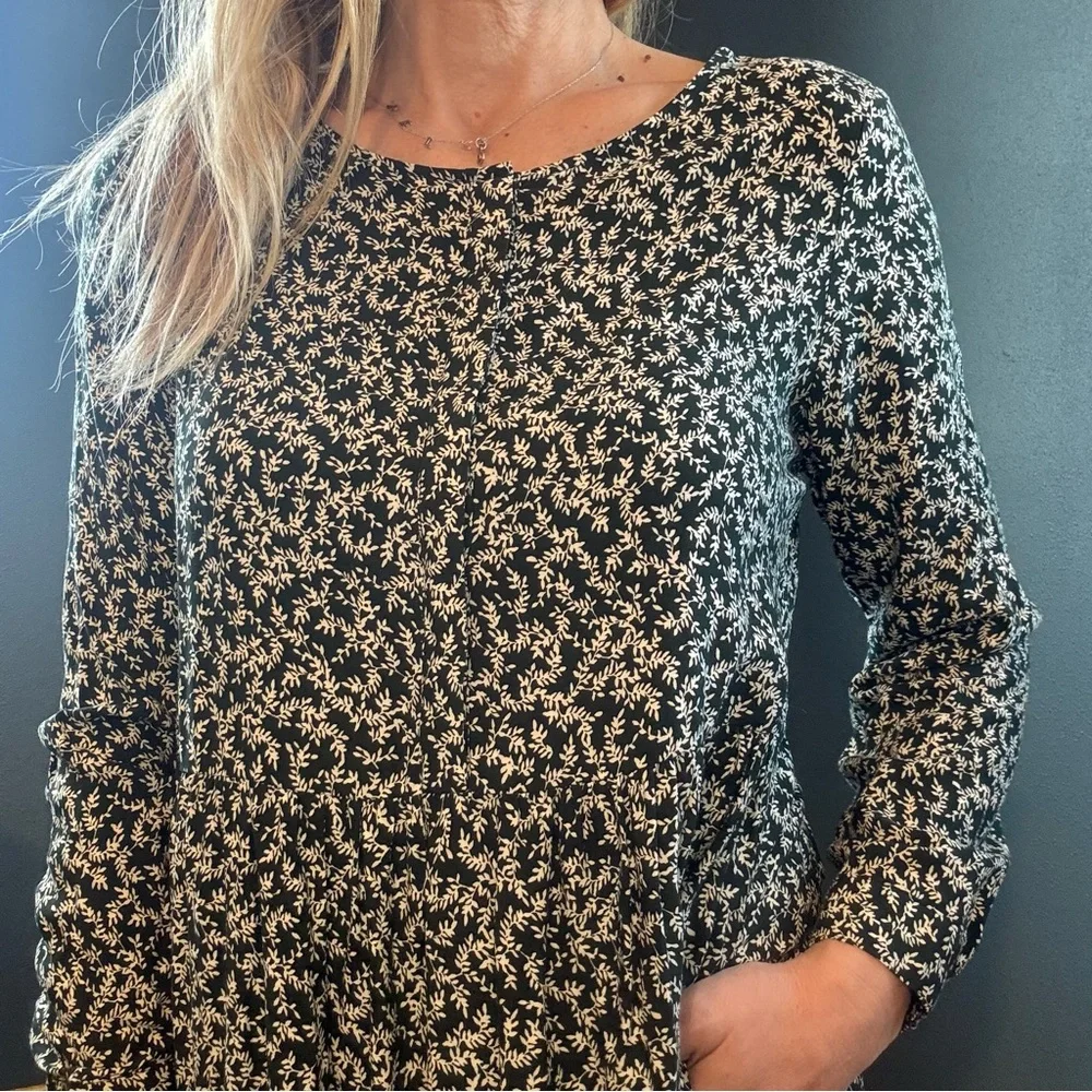 Dark Green & White Long Sleeve Leaf Print Maxi Dress size Medium - Picture 5 of 10